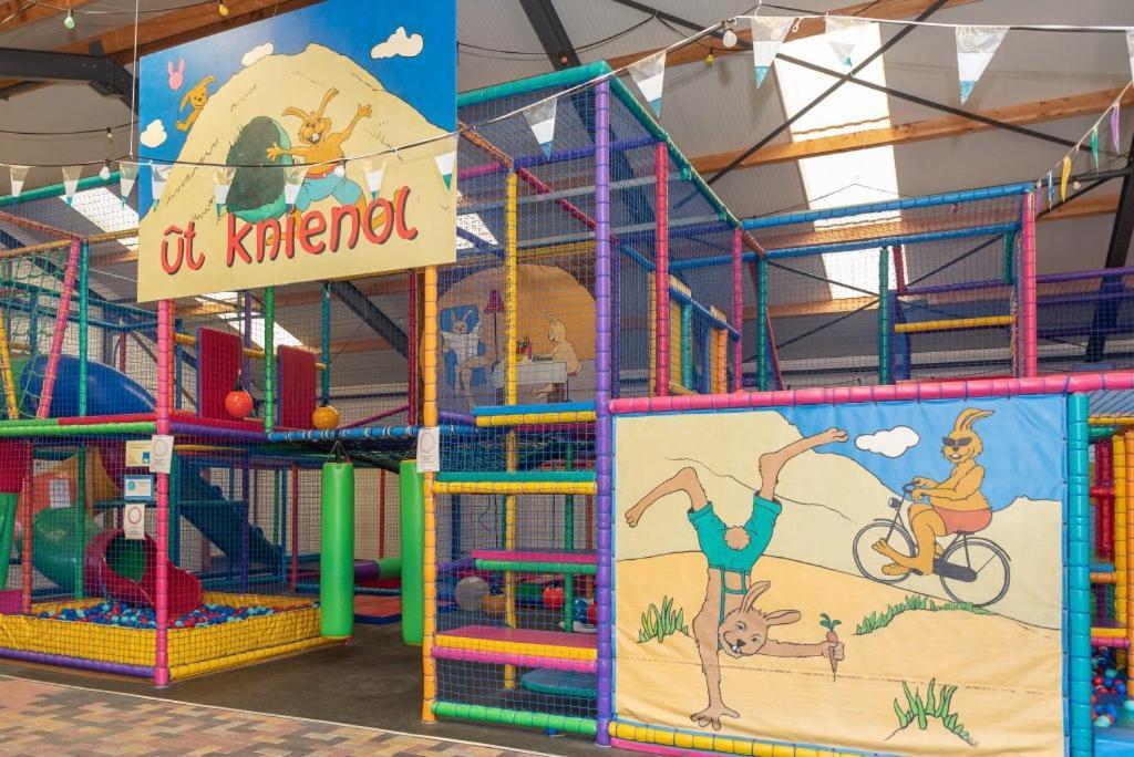 Camping de Duinhoeve Chalet Schelp NOT FOR COMPANIES Nieuw-Haamstede Buitenkant foto
